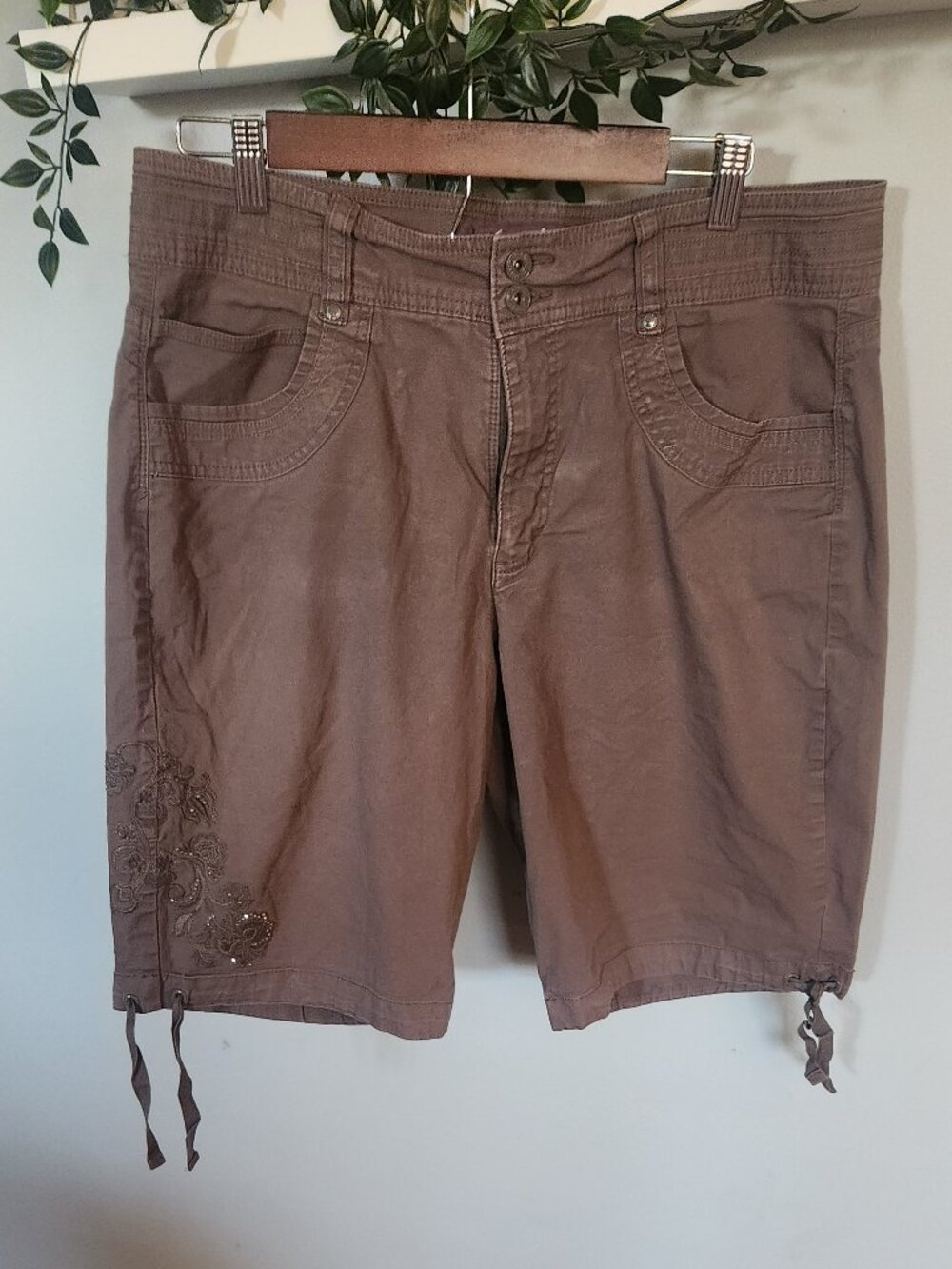 Brown Rhinestone Embroidered Bermuda Shorts - Picture 2 of 10
